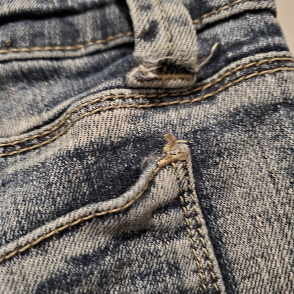 Seductions FD (Size 3) Skinny Jeans - Picture 10 of 11